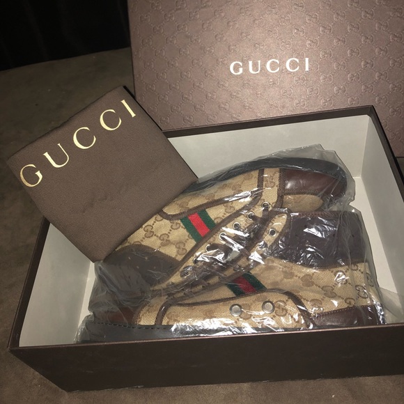 Gucci Shoes - Picture 3 of 6